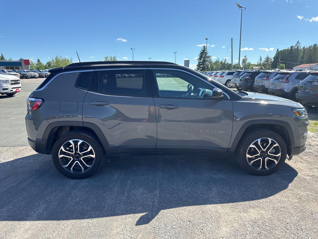 2023 Jeep Compass Limited - Pano Sunroof - Htd Leather/Wheel Photo