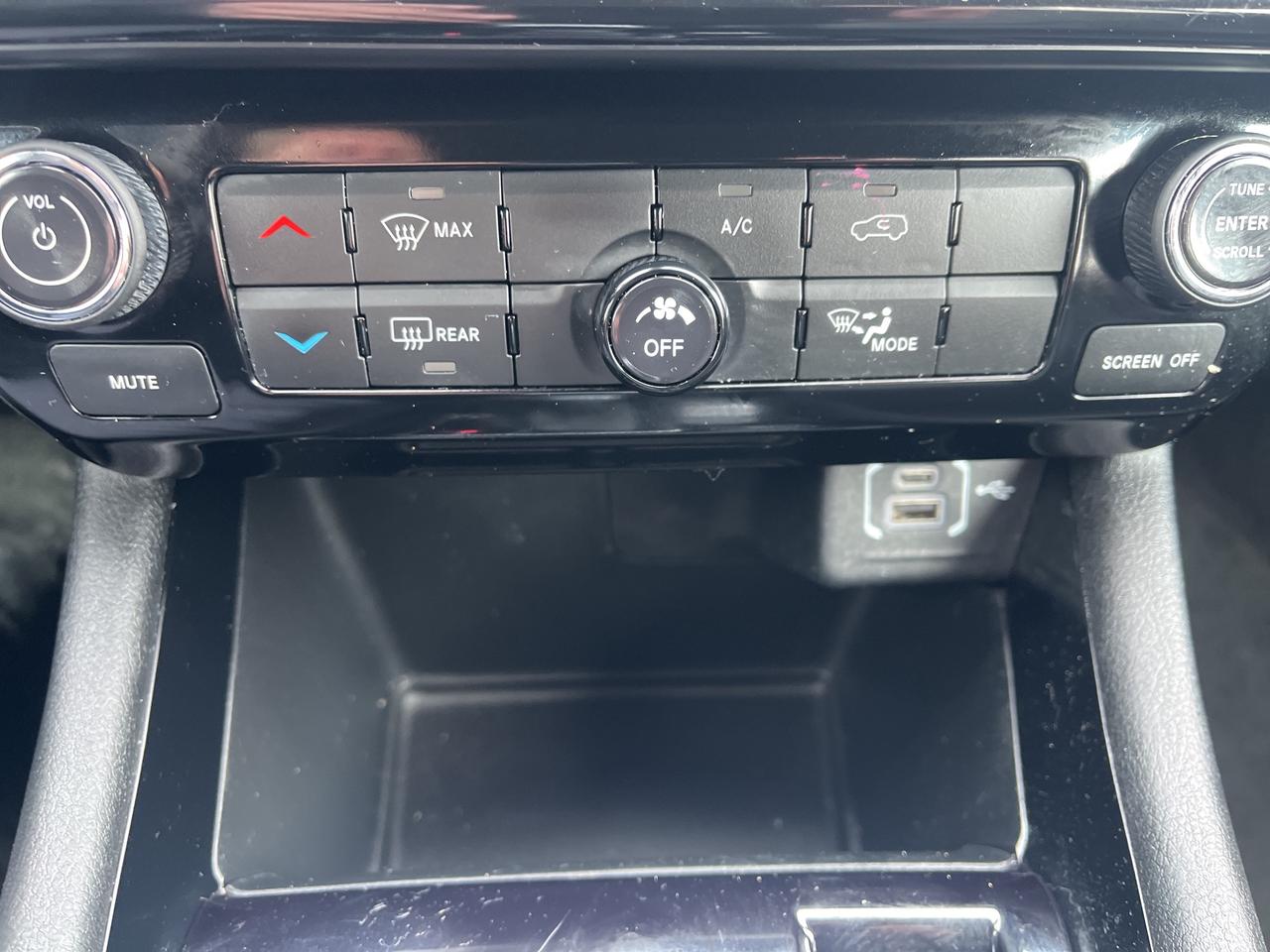 2024 Jeep Compass Altitude - Nav - Lane Departure Warning Photo