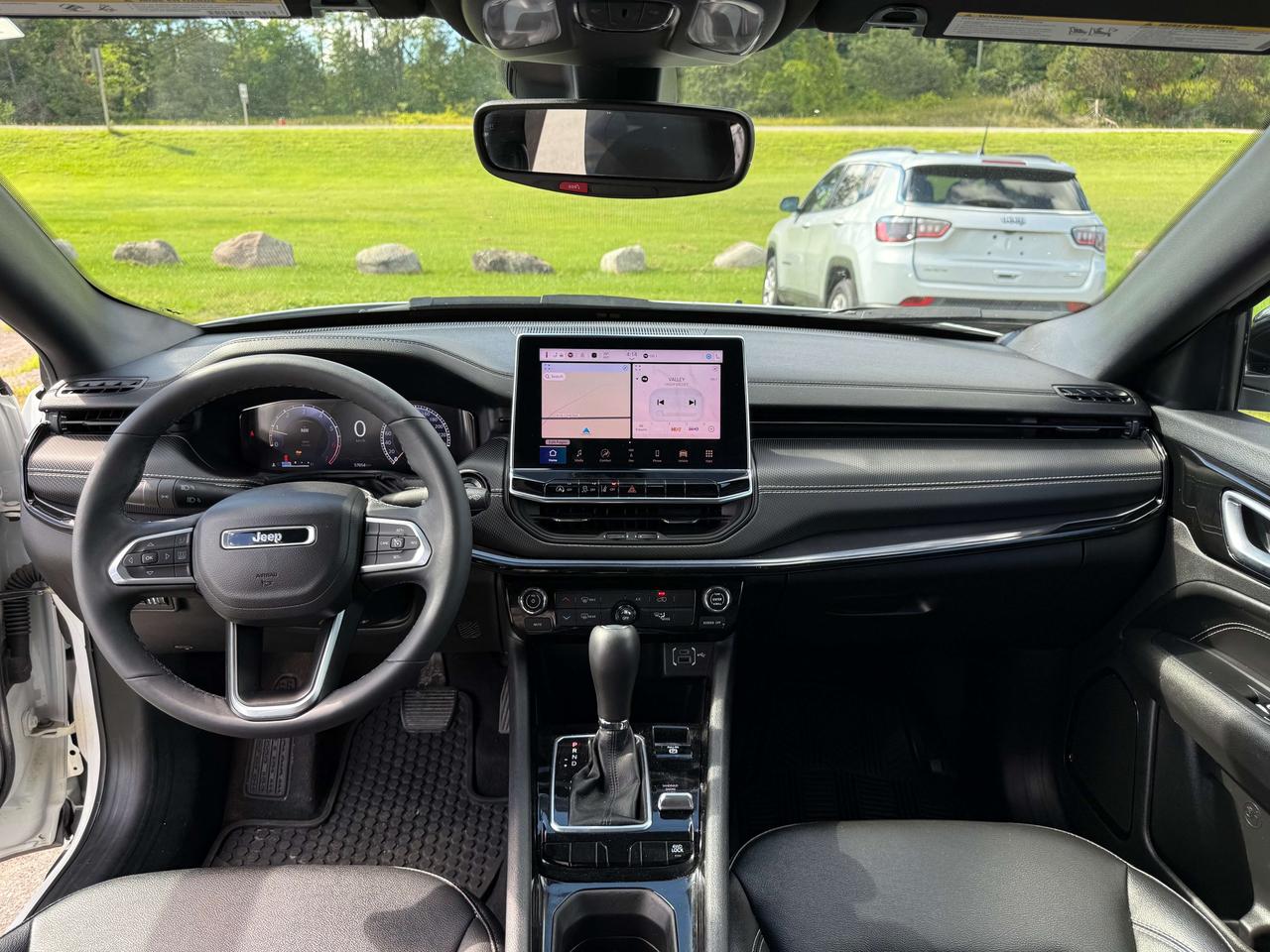 2024 Jeep Compass Altitude - Nav - Lane Departure Warning Photo3