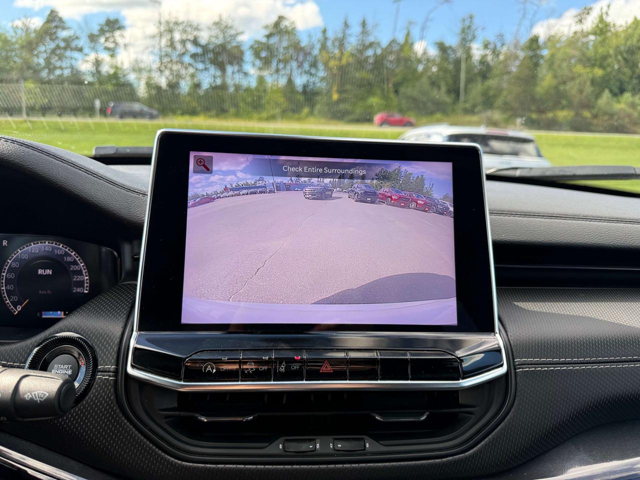 2024 Jeep Compass Altitude - Nav - Lane Departure Warning Photo