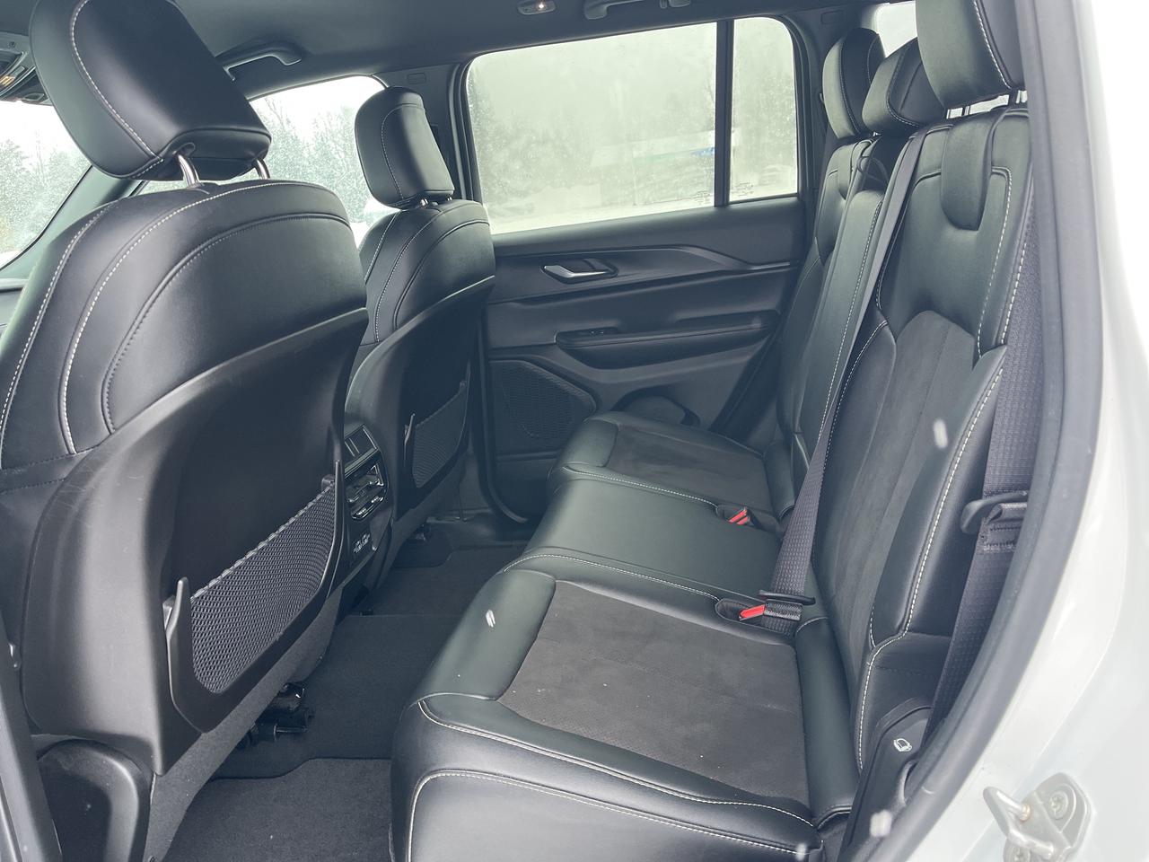 2024 Jeep Grand Cherokee Altitude - Htd Seats/Wheel - Adaptive Cruise Photo