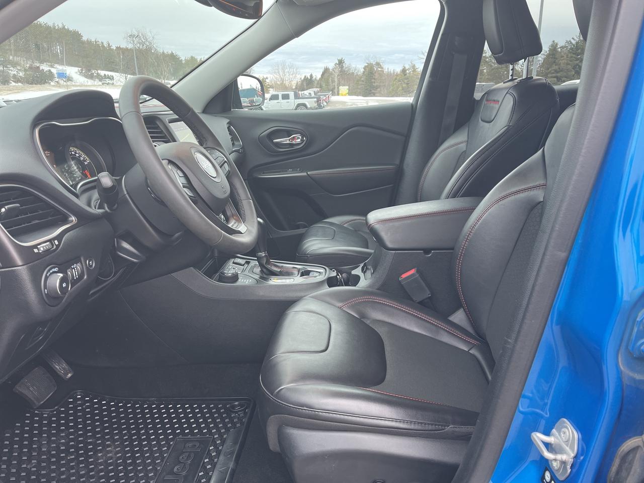 2022 Jeep Cherokee Trailhawk - Nav - Htd Leather/Wheel Photo2