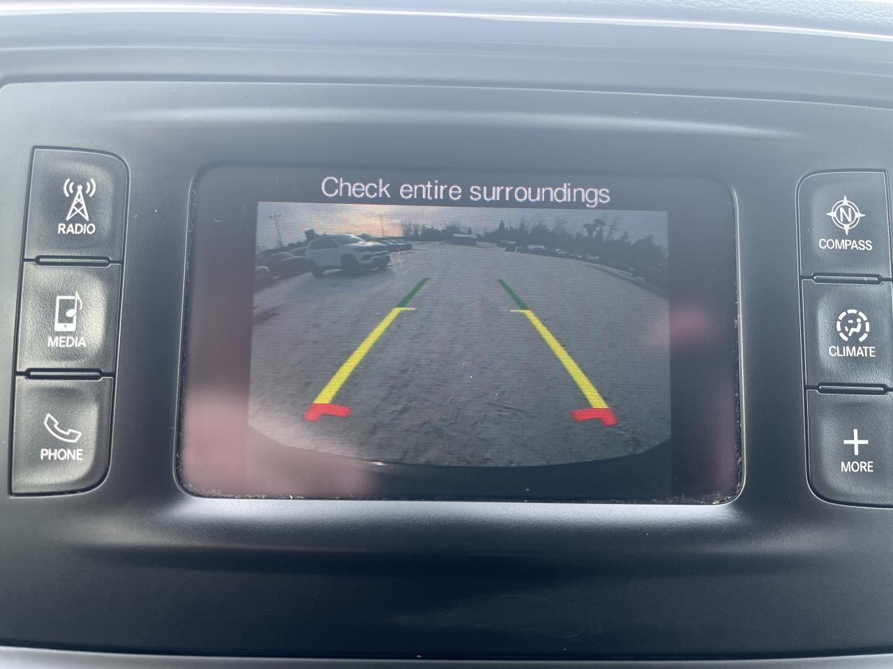 2017 Chrysler Pacifica Touring-L - Htd Leather - Remote Start Photo