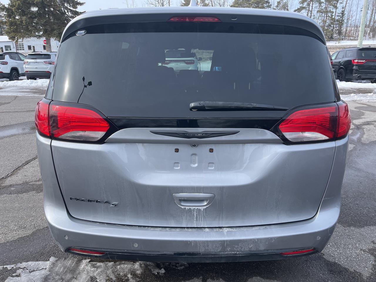 2018 Chrysler Pacifica Touring Plus - Nav - Remote Start Photo