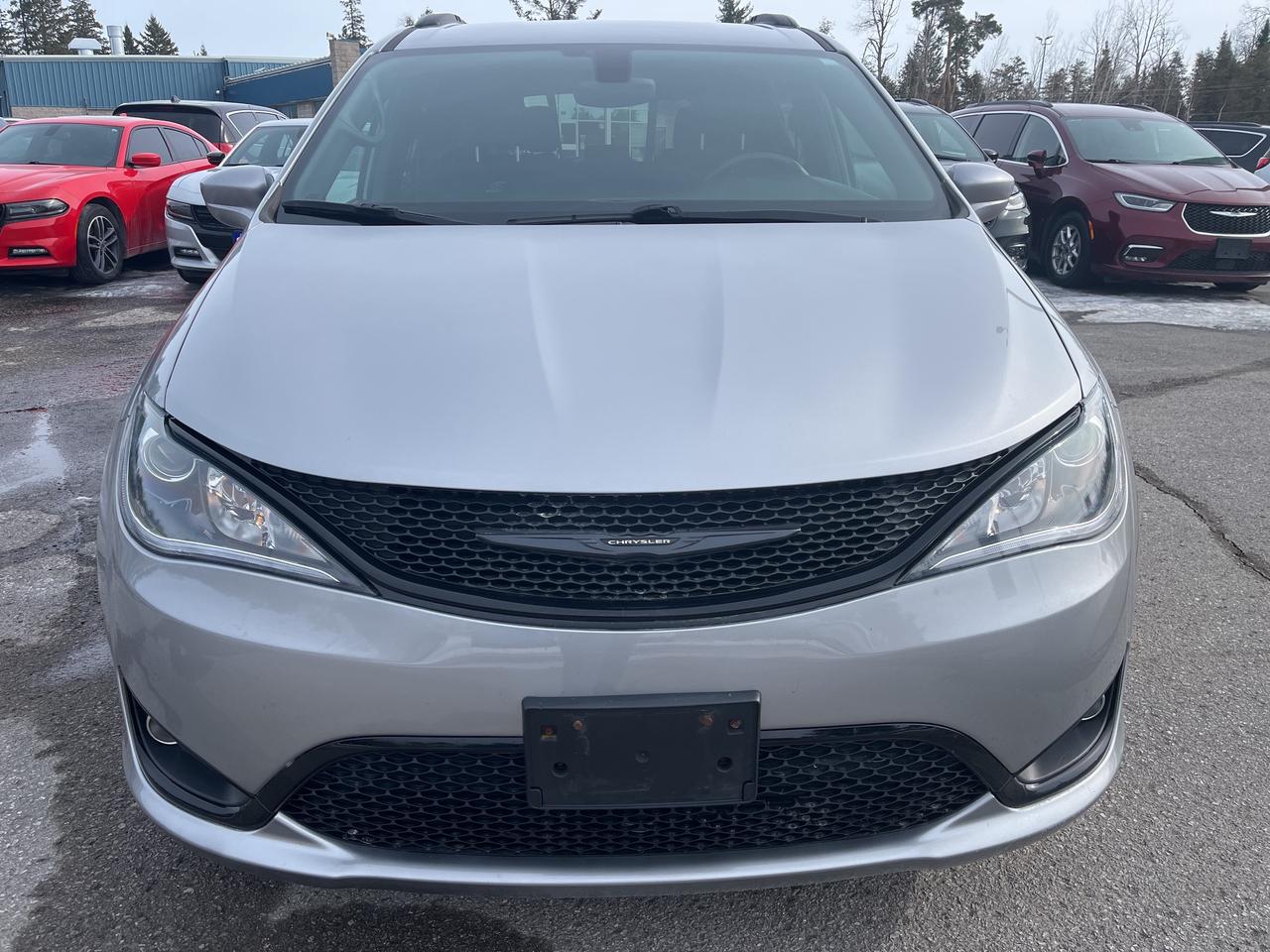 2018 Chrysler Pacifica Touring Plus - Nav - Remote Start Photo