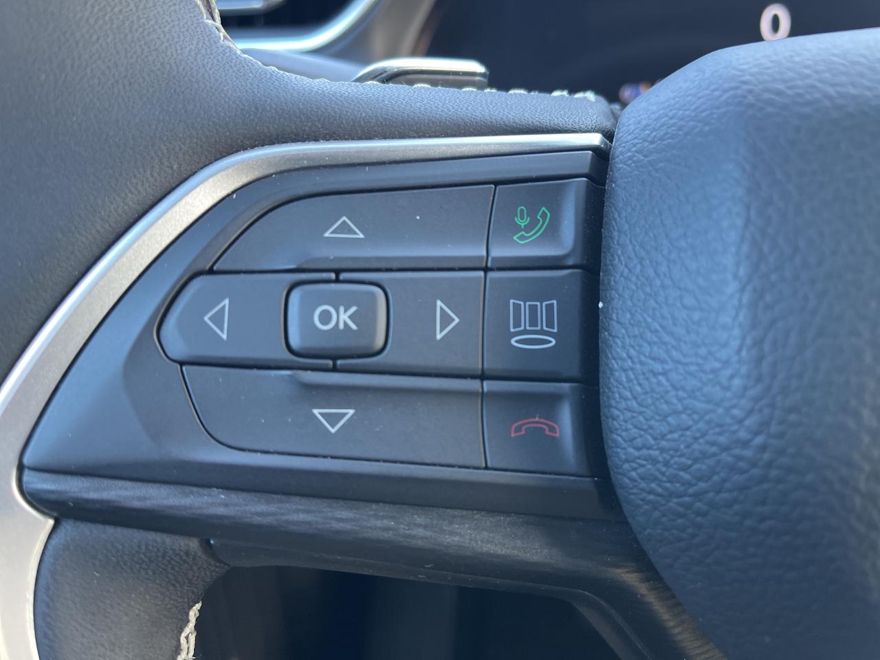 2024 Jeep Grand Cherokee L Altitude - Sunroof - 6 Passenger Photo