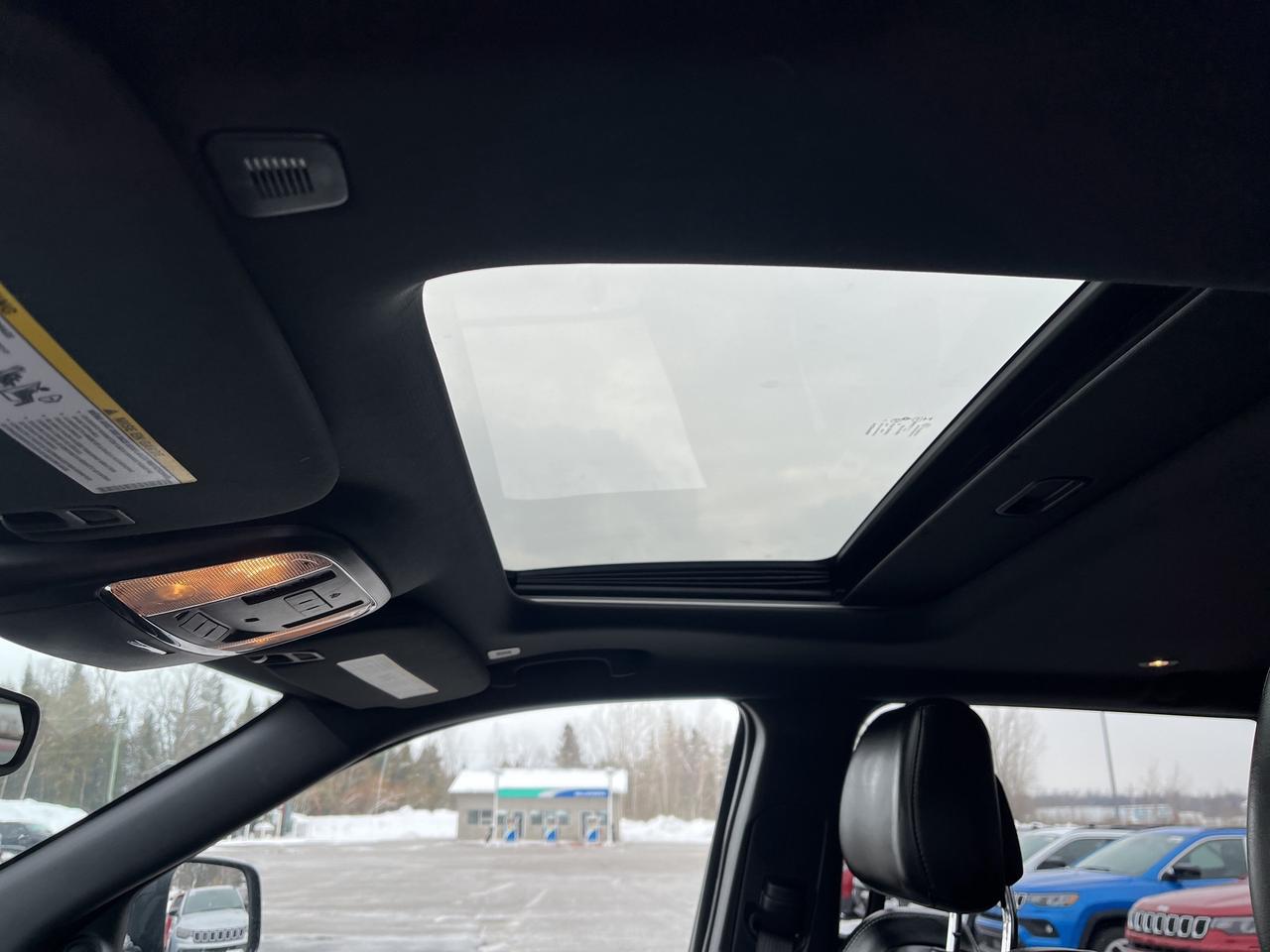 2021 Jeep Grand Cherokee 80th Anniversary Edition - Sunroof - Htd Leather/W Photo3