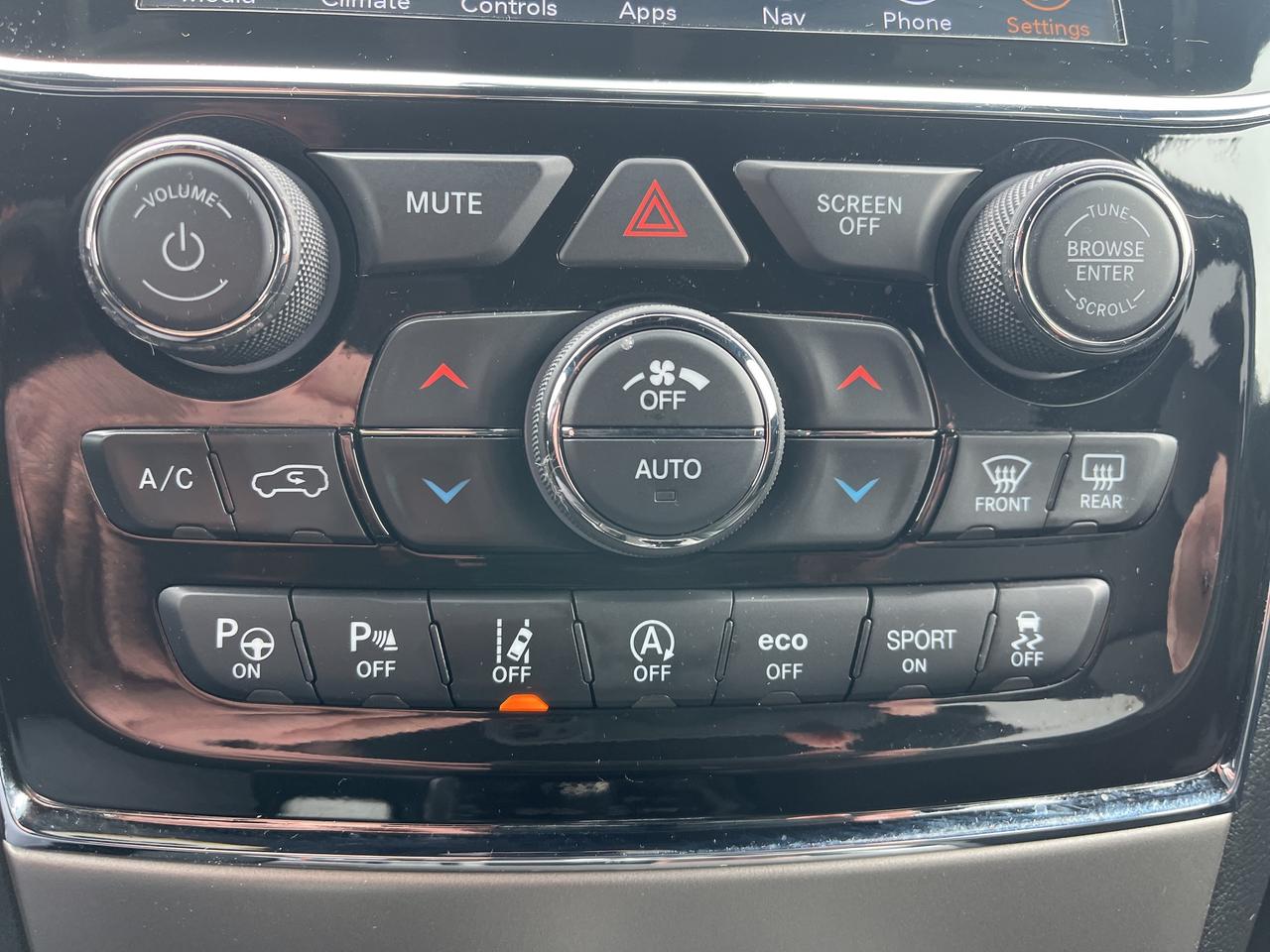 2021 Jeep Grand Cherokee 80th Anniversary Edition - Sunroof - Htd Leather/W Photo