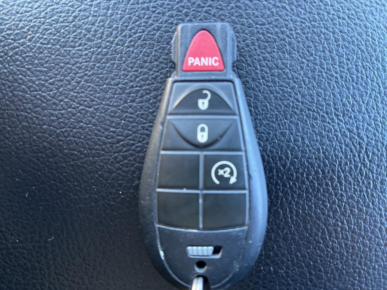 2022 RAM 1500 Classic SLT - Htd Seats/Wheel - Remote Start Photo