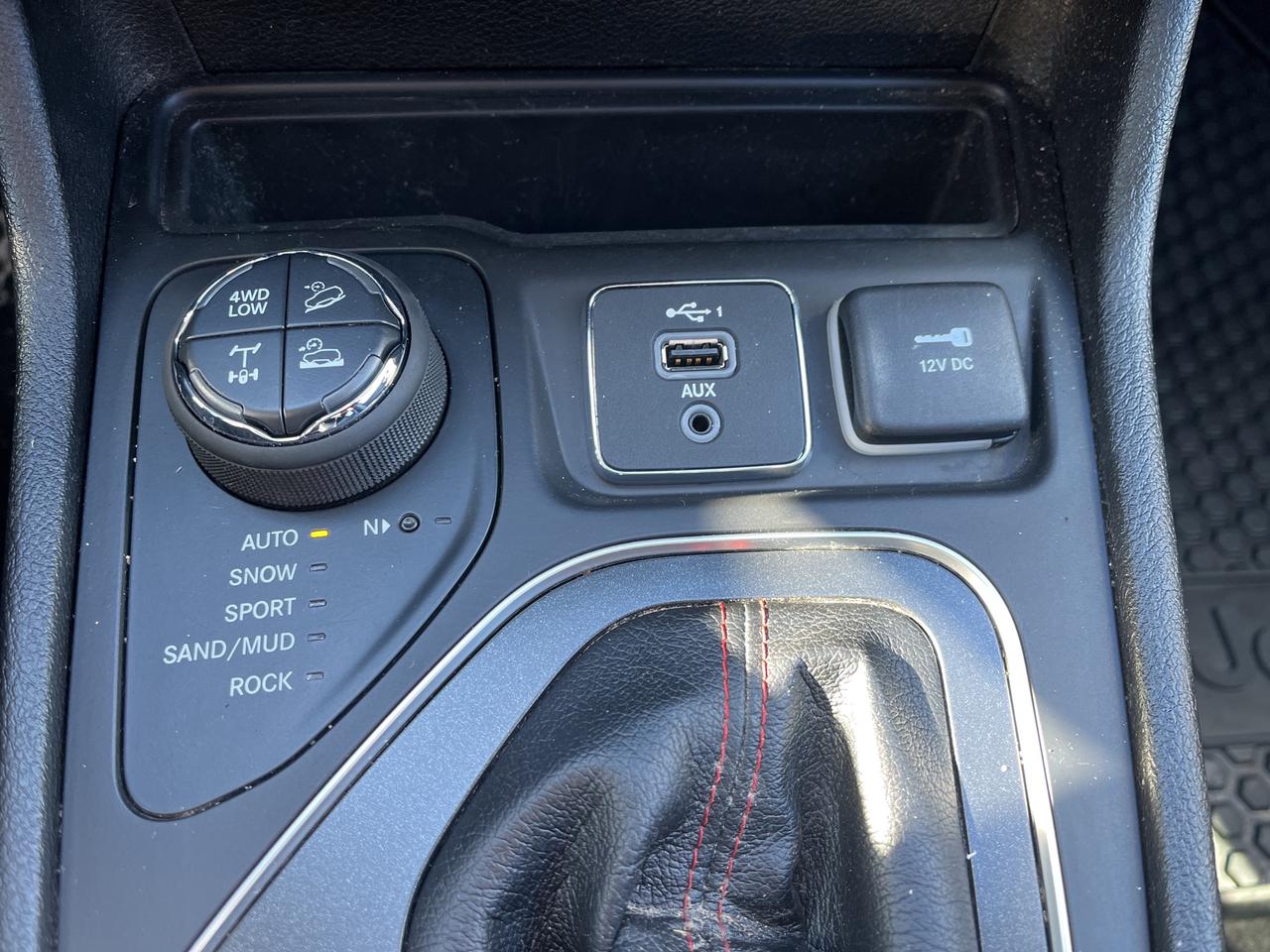 2021 Jeep Cherokee Trailhawk - Htd Leather/Wheel - Remote Start Photo