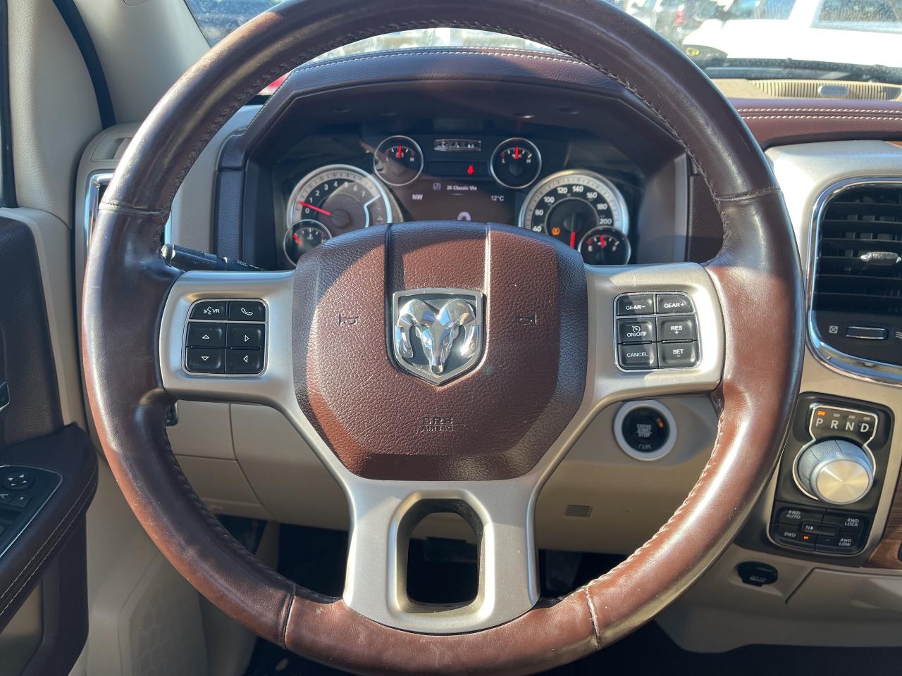 2017 RAM 1500 Laramie - Sunroof - Htd/Vtd Leather Photo