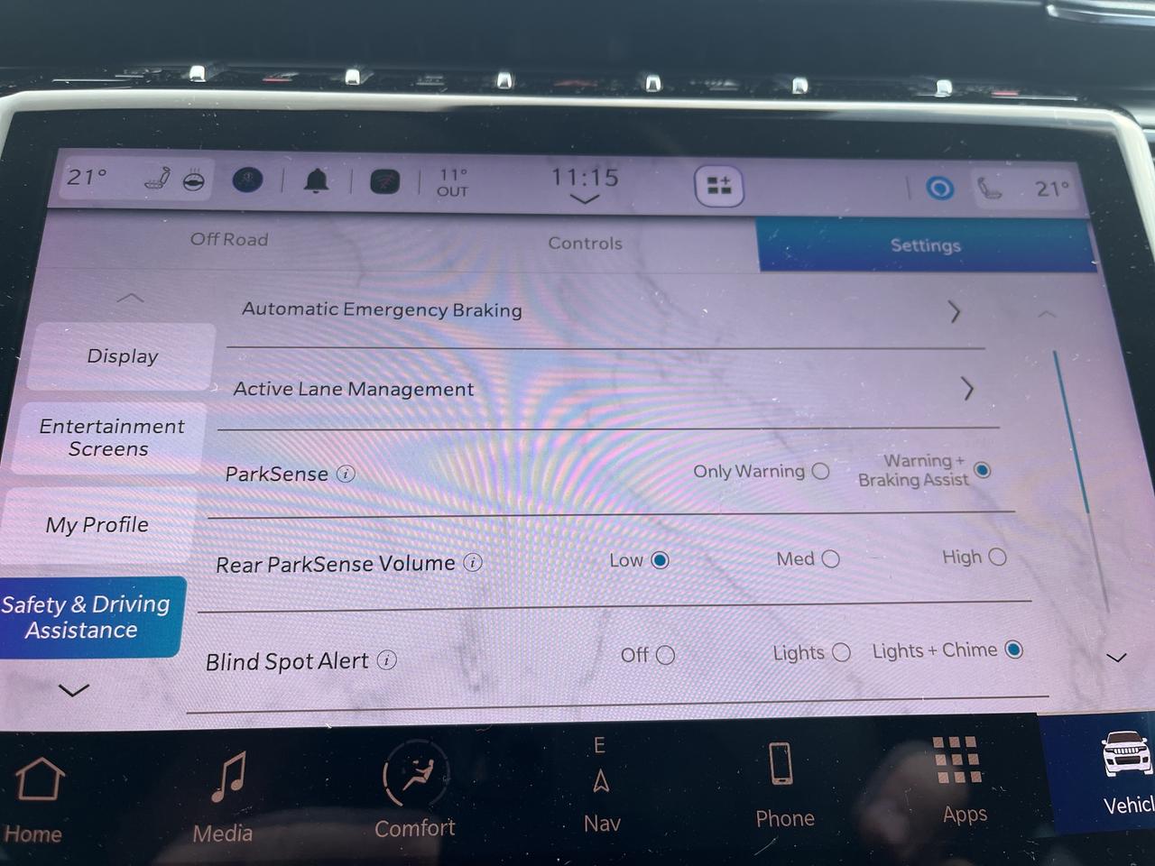 2022 Jeep Grand Cherokee Limited - Pano Sunroof - Nav Photo
