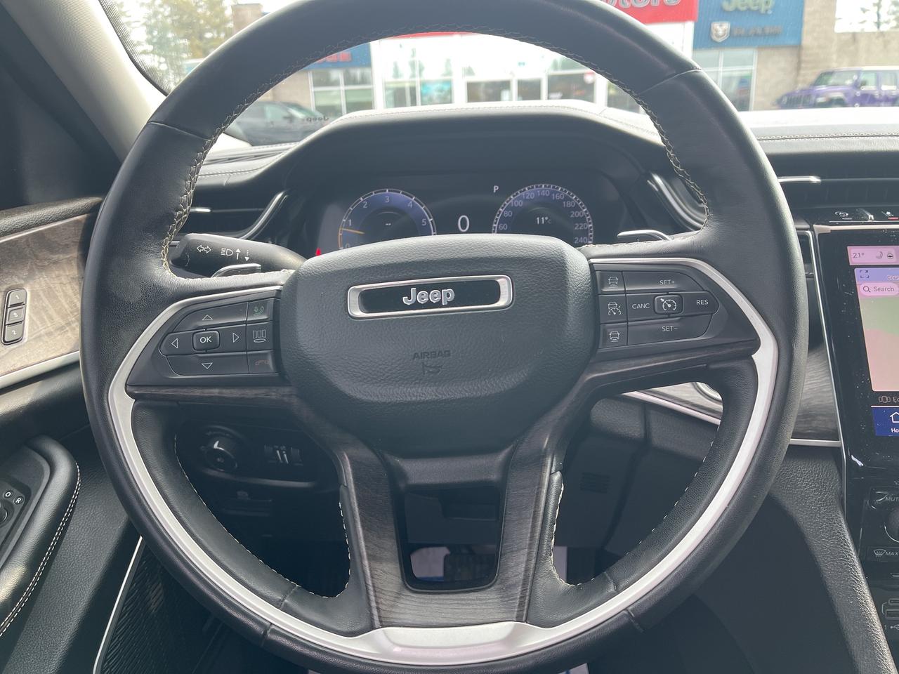 2022 Jeep Grand Cherokee Limited - Pano Sunroof - Nav Photo