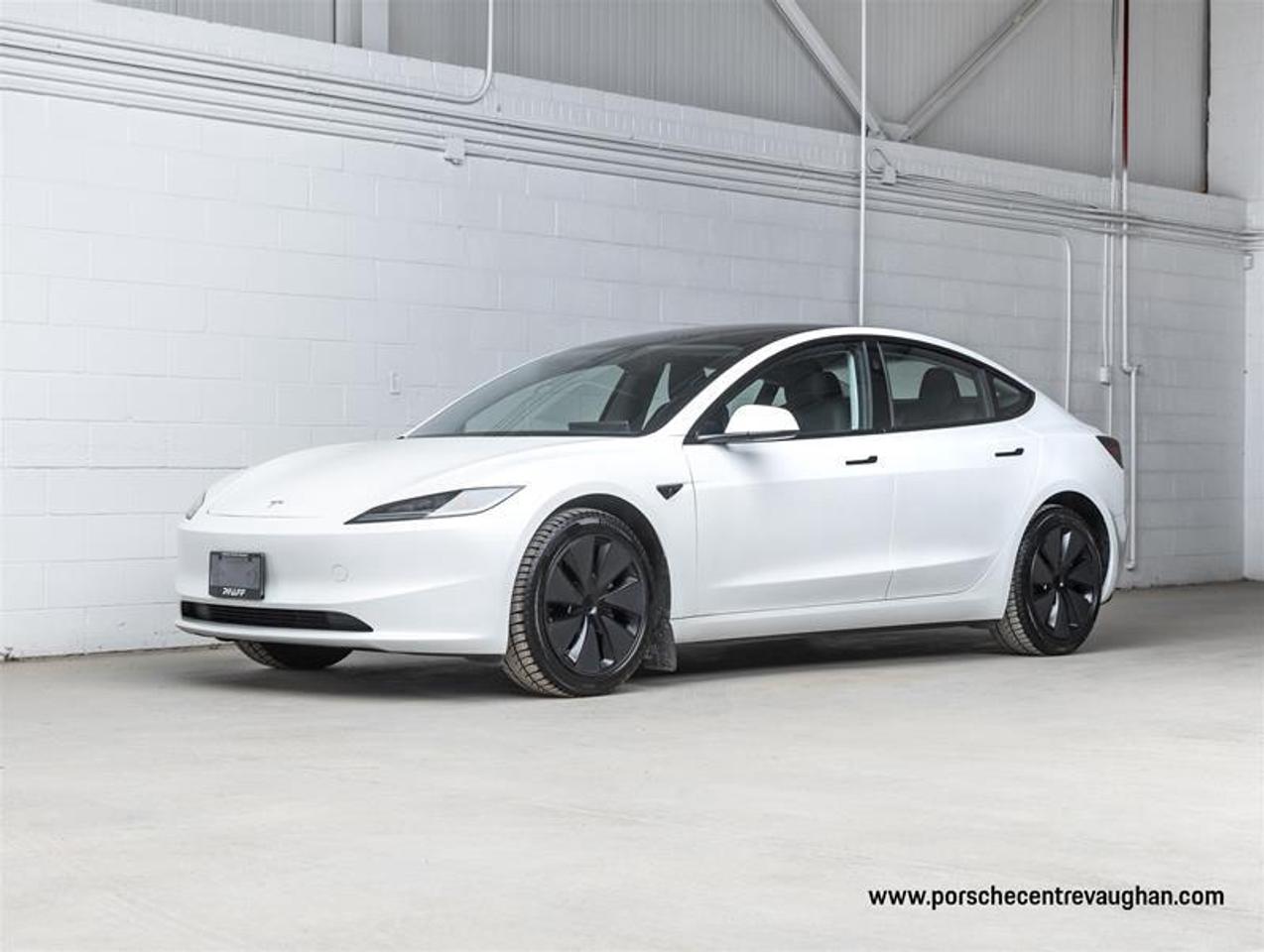 2025 Tesla Model 3  Photo