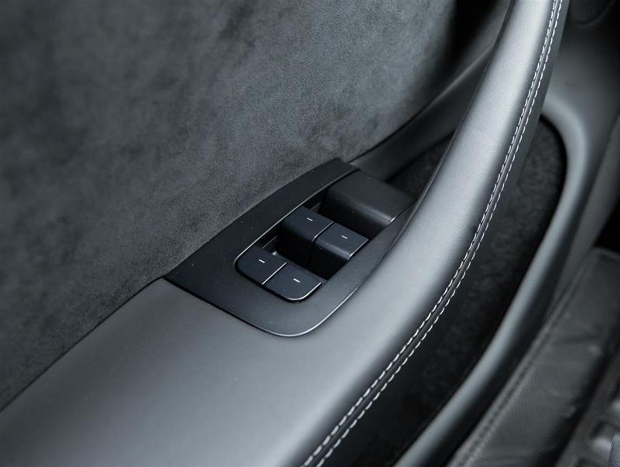 2025 Tesla Model 3  Photo