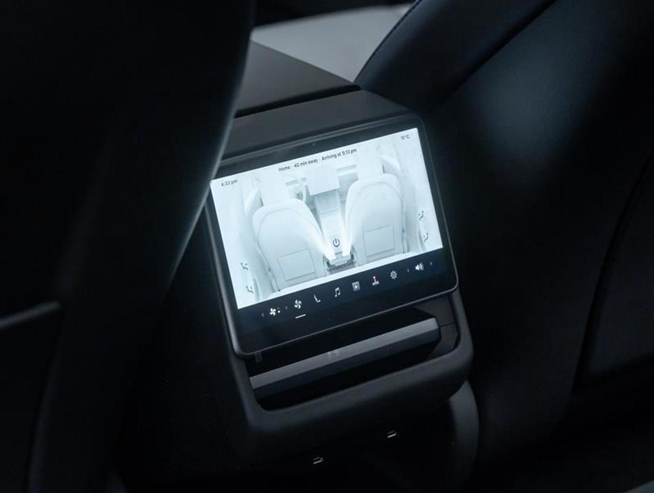 2025 Tesla Model 3  Photo