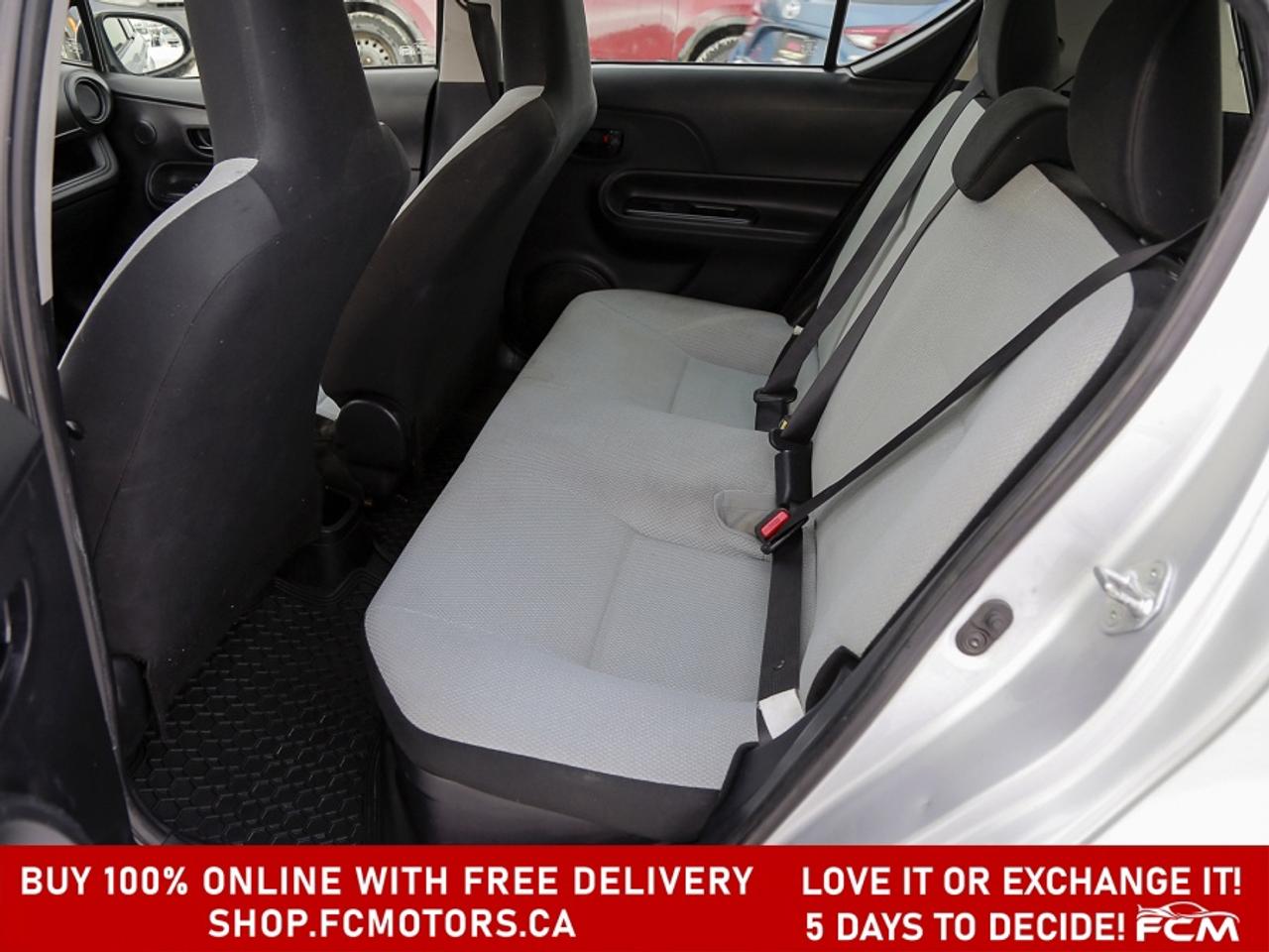 2015 Toyota Prius c ~AUTOMATIC, FULLY CERTIFIED WITH WARRANTY!!!!~ Photo