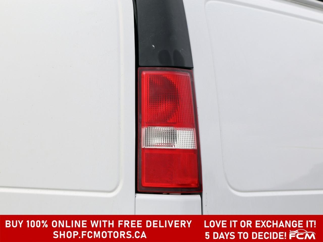 2016 GMC Savana 3500 ~AUTOMATIC, FULLY CERTIFIED WITH WARRANTY!!!! Photo