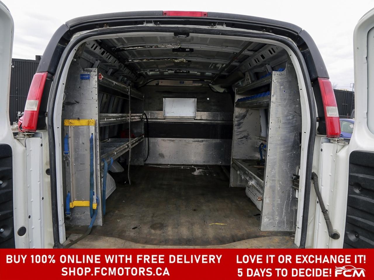2016 GMC Savana 3500 ~AUTOMATIC, FULLY CERTIFIED WITH WARRANTY!!!! Photo