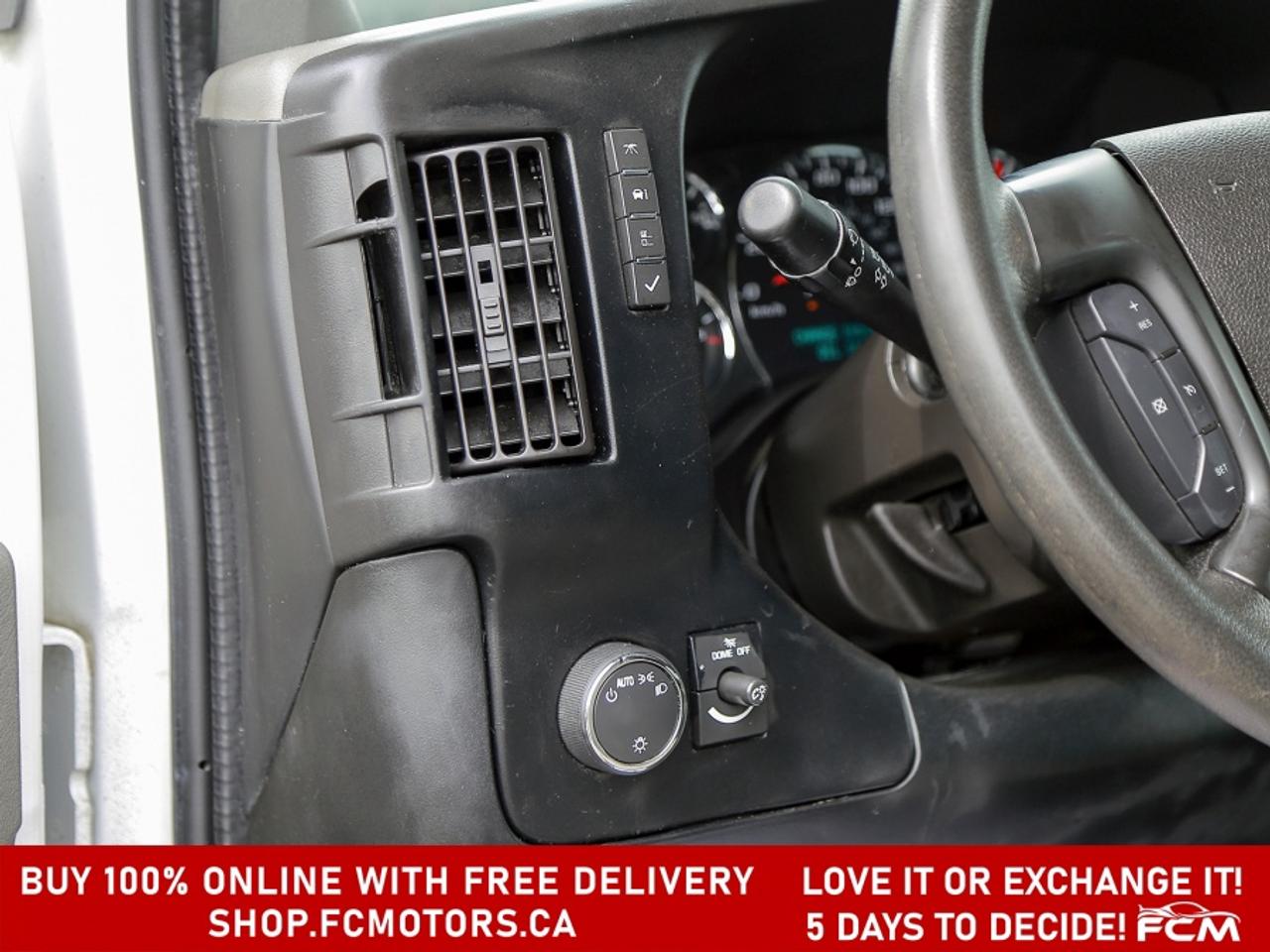 2016 GMC Savana 3500 ~AUTOMATIC, FULLY CERTIFIED WITH WARRANTY!!!! Photo