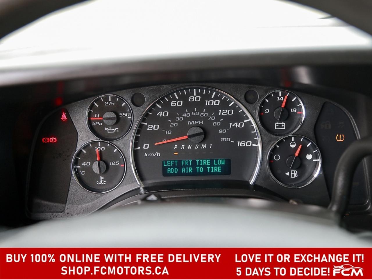 2016 GMC Savana 3500 ~AUTOMATIC, FULLY CERTIFIED WITH WARRANTY!!!! Photo