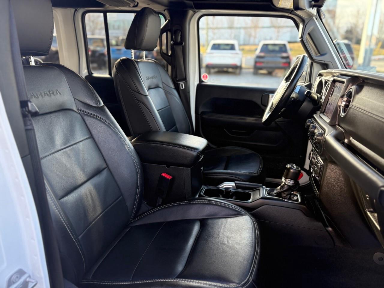 2019 Jeep WRANGLER UNLIMITED Sahara 4dr 4x4 Photo