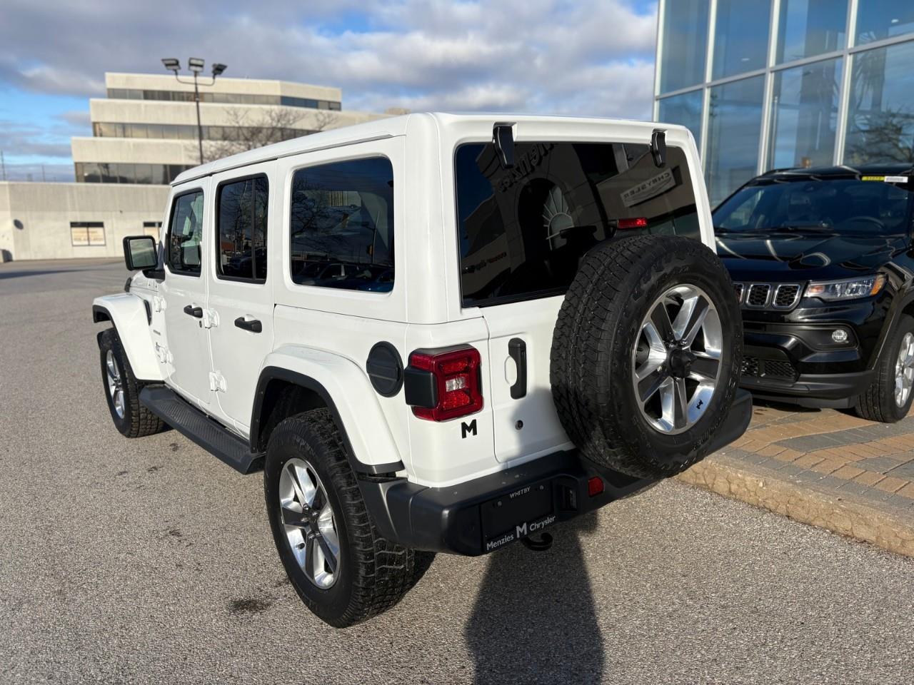2019 Jeep WRANGLER UNLIMITED Sahara 4dr 4x4 Photo