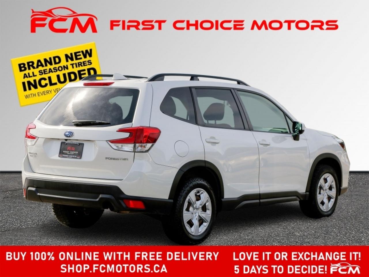 2020 Subaru Forester 2.5i Photo