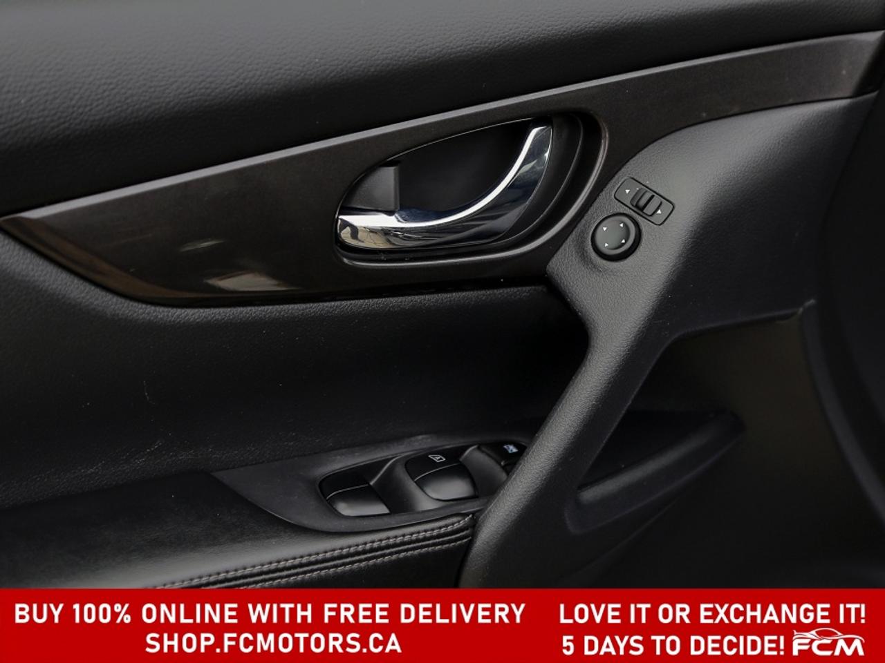 2019 Nissan Rogue SV AWD ~AUTOMATIC, FULLY CERTIFIED WITH WARRANTY!! Photo