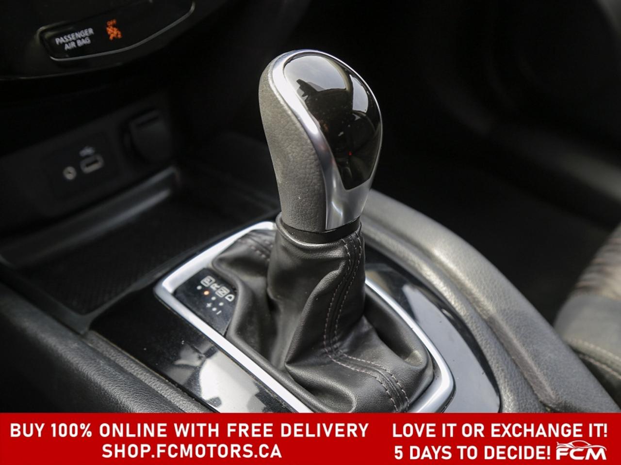 2019 Nissan Rogue SV AWD ~AUTOMATIC, FULLY CERTIFIED WITH WARRANTY!! Photo