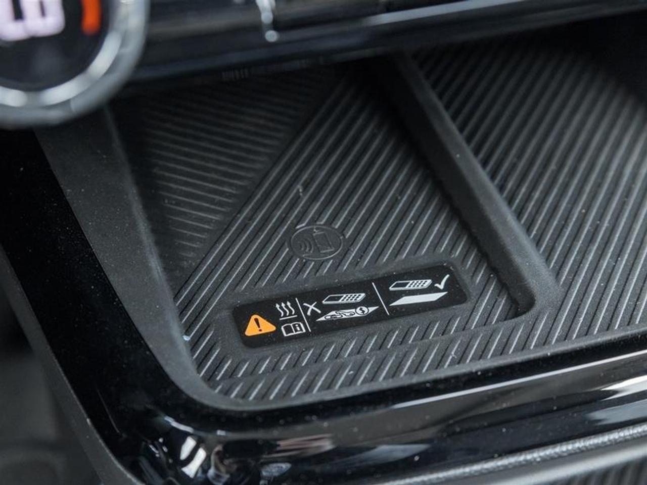 2027 Chevrolet Bolt RS 4dr Photo