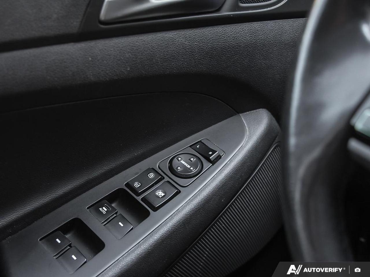 2018 Hyundai Tucson Luxury 2.0L 4dr All-wheel Drive Photo