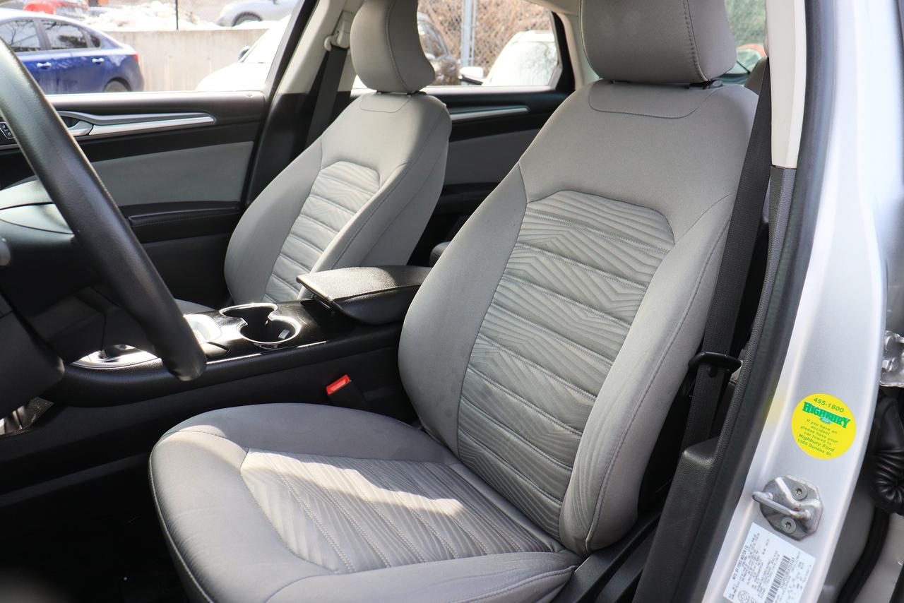 2016 Ford Fusion S Hybrid | Auto | Bluetooth | Cam | Alloys & More! Photo