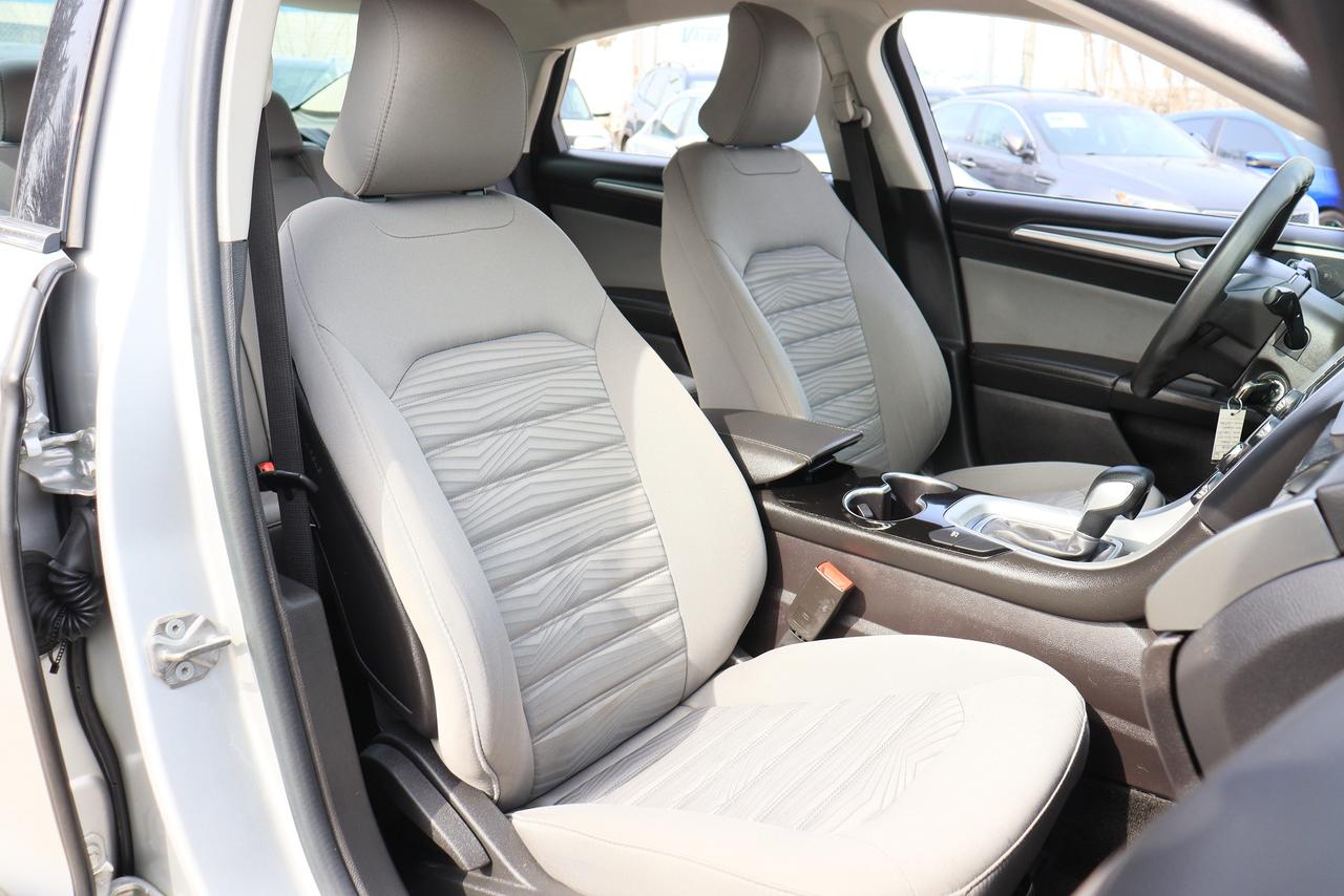 2016 Ford Fusion S Hybrid | Auto | Bluetooth | Cam | Alloys & More! Photo