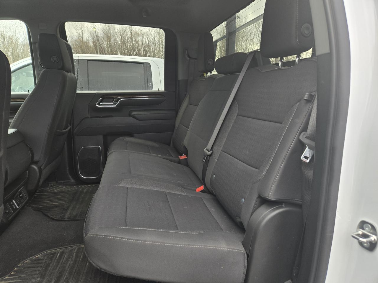 2024 GMC Sierra 2500 SLE Photo