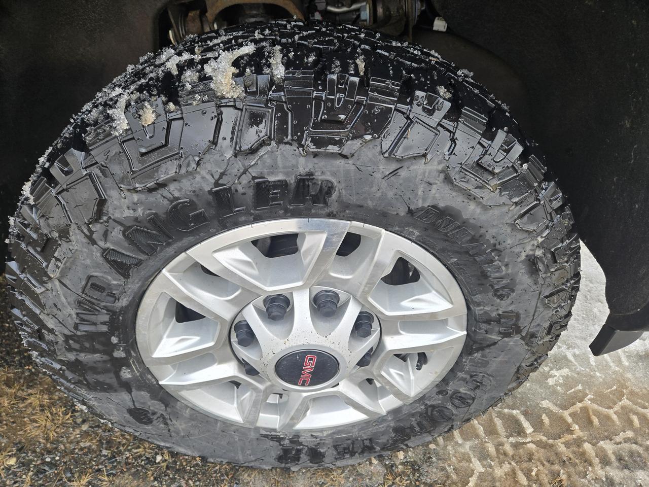 2024 GMC Sierra 2500 SLE Photo