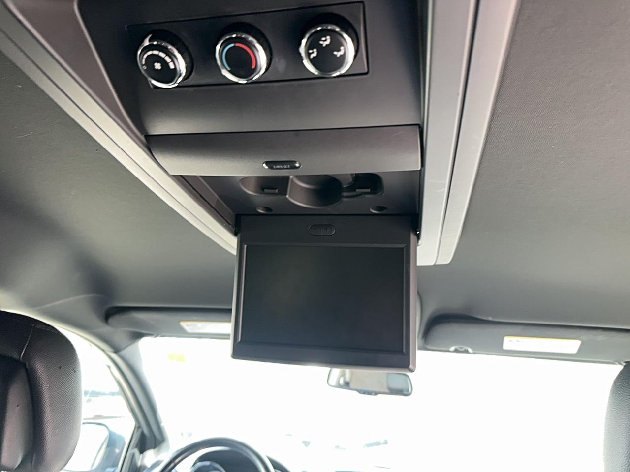 2017 Dodge Grand Caravan SXT Premium Plus Photo