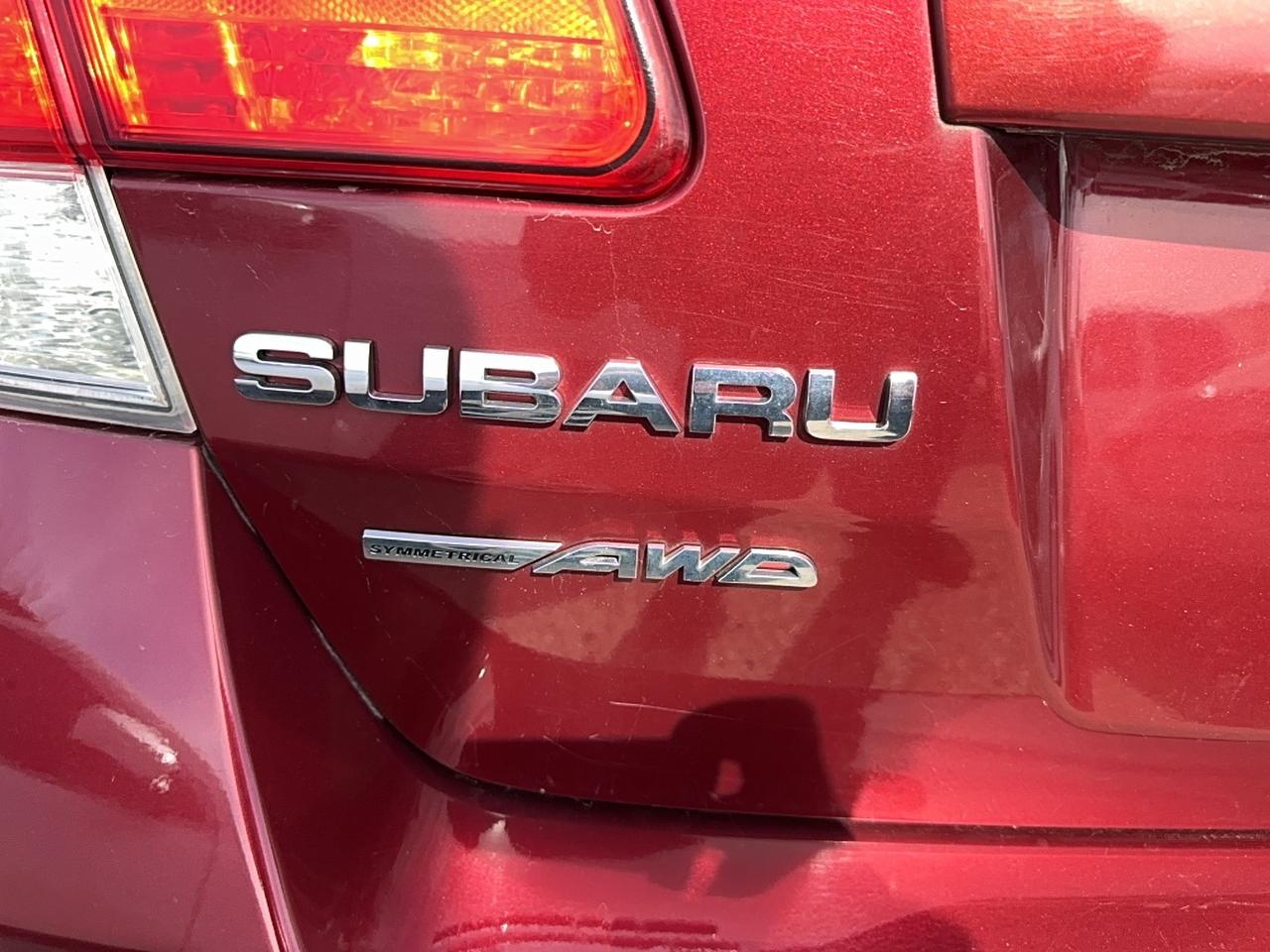 2012 Subaru Legacy 2.5i Premium Photo