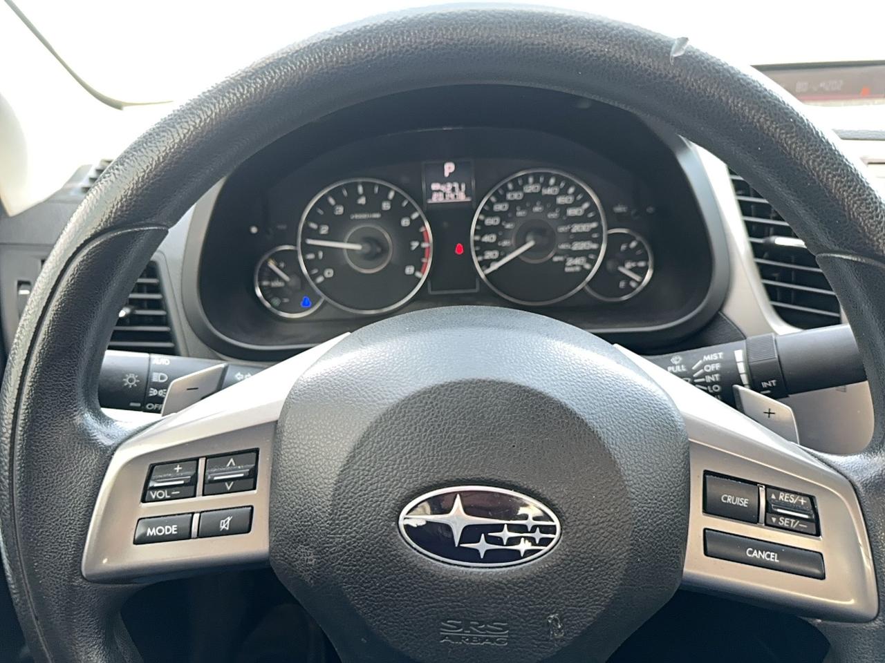 2012 Subaru Legacy 2.5i Premium Photo