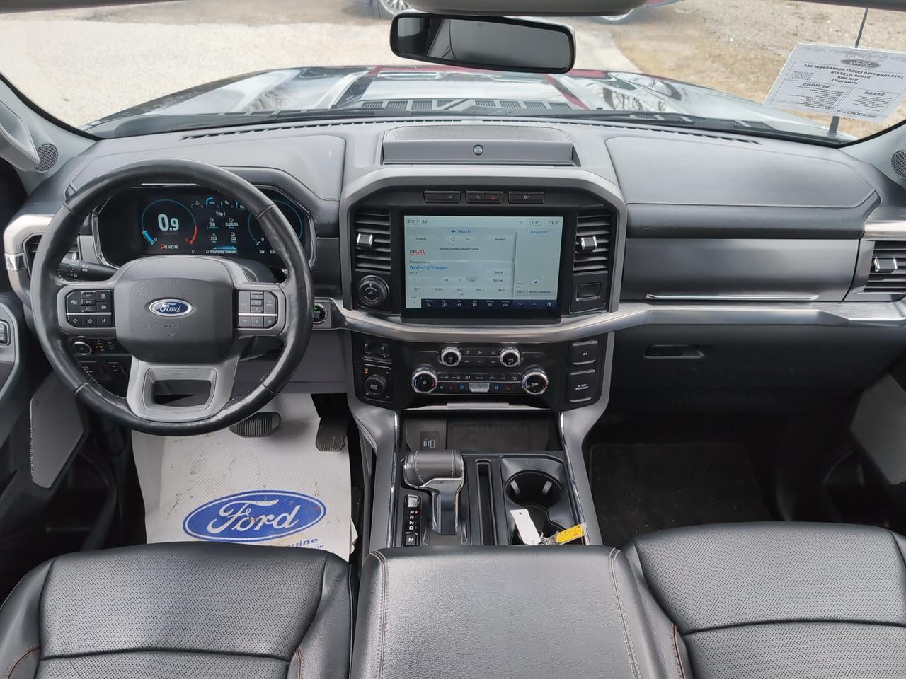 2022 Ford F-150 Lariat 4WD SuperCrew 5.5' Box Photo