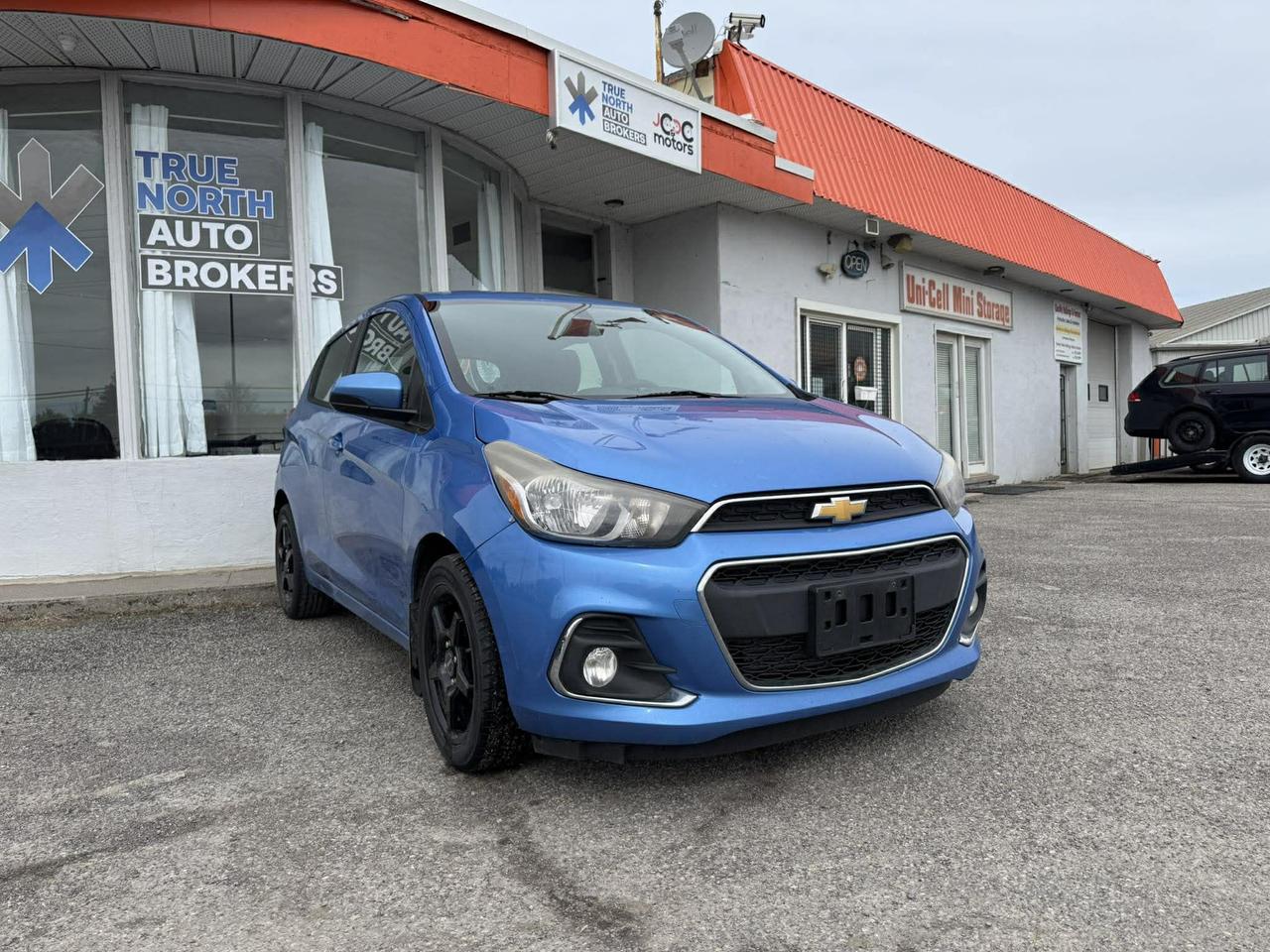 <p>&nbsp;</p><p class=p1><strong>JC&DC MOTORS</strong> offers a&nbsp;wide assortment of high quality&nbsp;pre-owned&nbsp;vehicles at the most affordable prices.&nbsp;</p><p class=p1>Visit us today in Cobourg and NOW OPEN in Peterborough!&nbsp;</p><p class=p1>Want more details on this specific vehicle?&nbsp;<br><br><span class=s1><strong>Call or Text Wes at 905-269-5995</strong></span></p><p class=p1>&nbsp;</p><p class=p1><strong>*Sold Certified</strong></p><p class=p1><strong>*Extended Warranty Available&nbsp; (Basic 6 Month Powertrain warranty included)</strong></p><p class=p1><strong>*Financing Available&nbsp;</strong></p><p class=p1>*Price excludes taxes and licensing fees*</p>