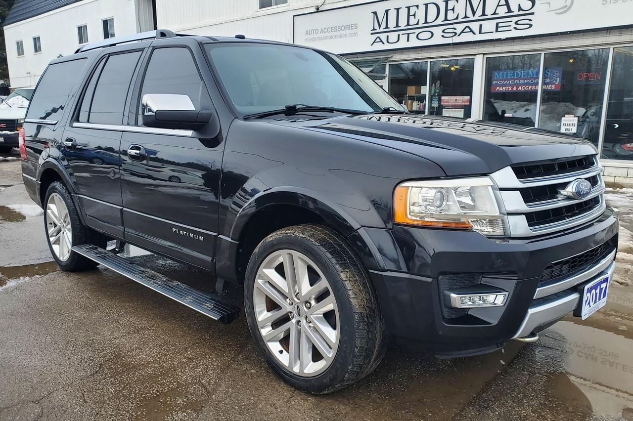 2017 Ford Expedition Platinum Photo