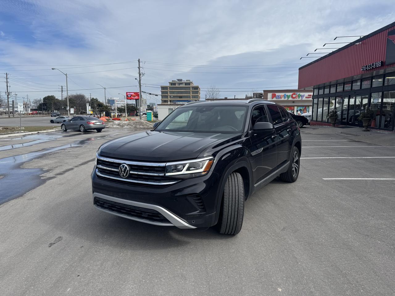 2022 Volkswagen Atlas HIGHLINE AWD LEATHER PAN/ROOF NAV B/SPOT CAMERA Photo2