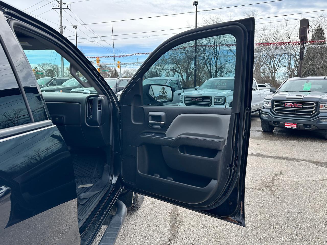 2017 Chevrolet Silverado 1500 WorkTruck 4x4 5.3L Bluetooth CarPlay BackupCam XM Photo