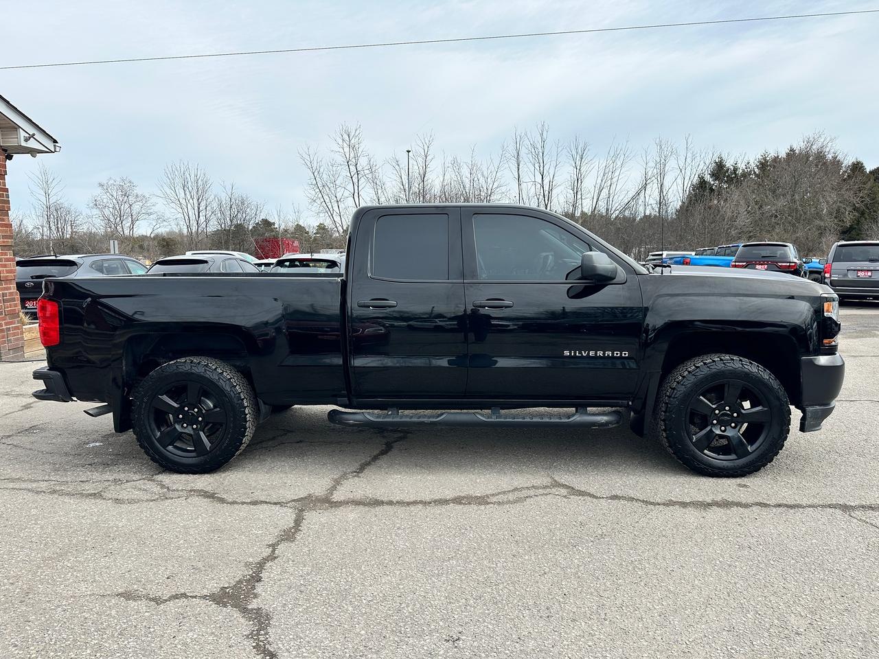 2017 Chevrolet Silverado 1500 WorkTruck 4x4 5.3L Bluetooth CarPlay BackupCam XM Photo