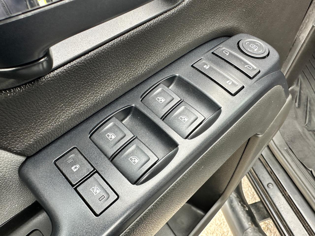 2017 Chevrolet Silverado 1500 WorkTruck 4x4 5.3L Bluetooth CarPlay BackupCam XM Photo