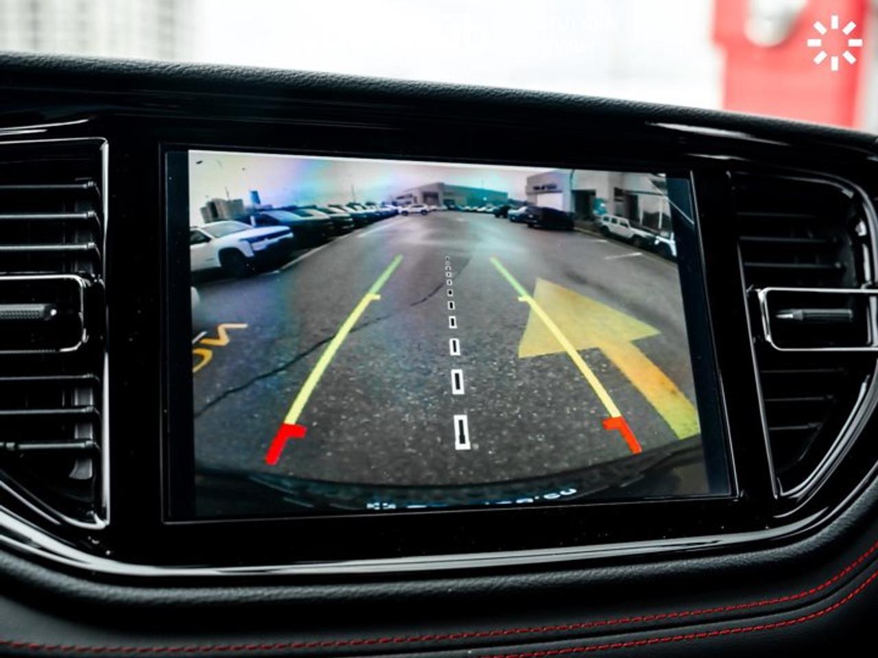 2026 Dodge Durango GT AWD 7 Pass Heated Seats & Wheel Navi Remote Start Apple CarPlay Photo