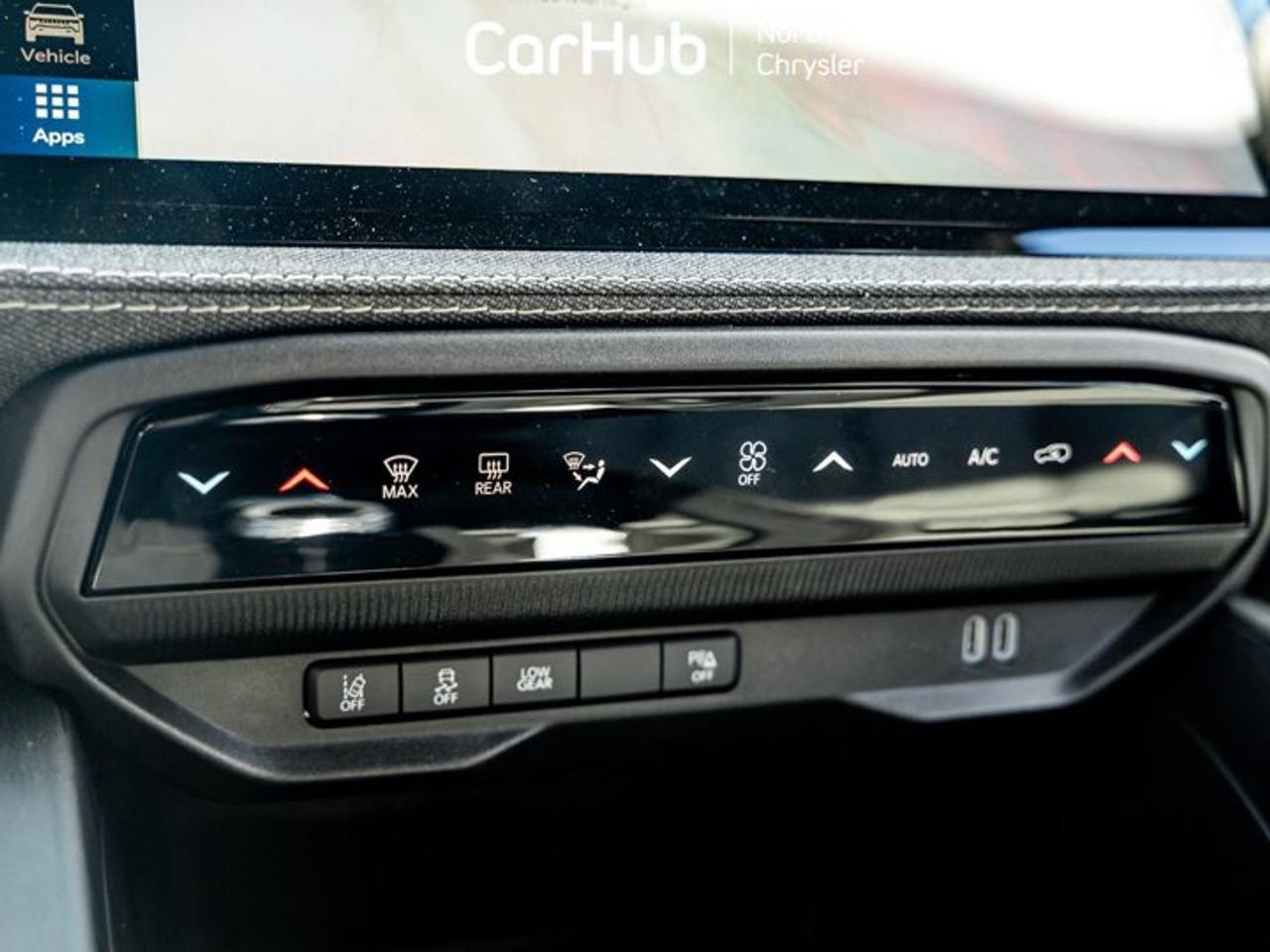 2026 Jeep Cherokee laredo Photo