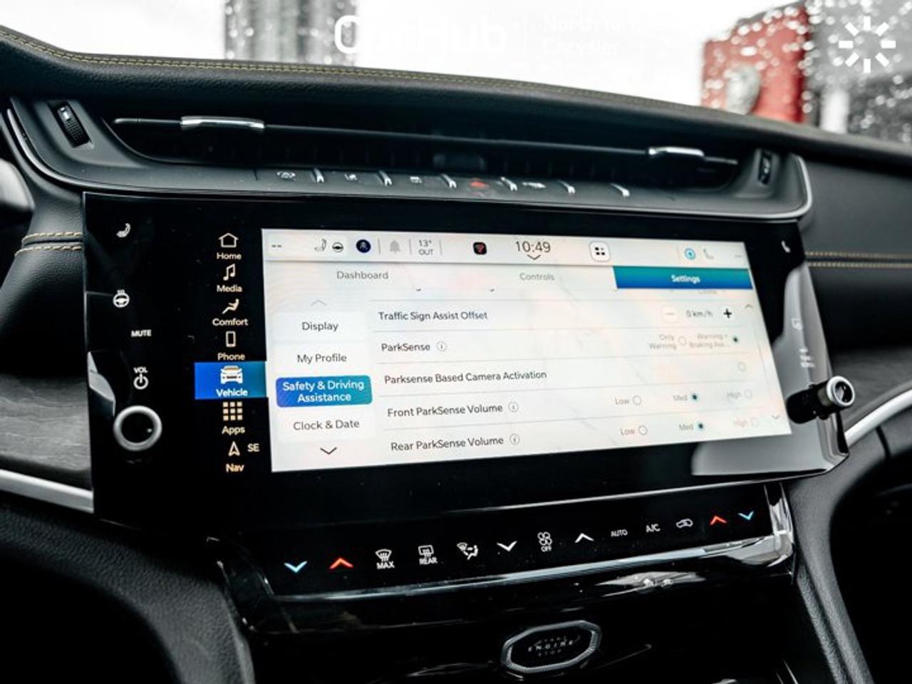 2026 Jeep Grand Cherokee Altitude 85th Anniversary Edition Panoroof 360 Cam Remote Start Photo