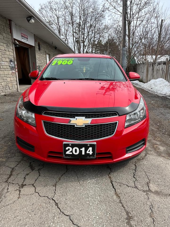2014 Chevrolet Cruze 4dr Sdn 1LT Photo2